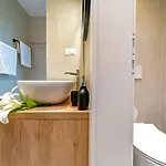 Luxury Indigo With Swimming Pool, Sauna And Jacuzzi In Kanica - Rogoznica * סביד