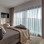Luxury Indigo With Swimming Pool, Sauna And Jacuzzi In Kanica - Rogoznica וילה סביד