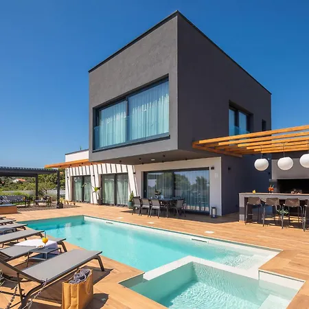 וילה Luxury Indigo With Swimming Pool, Sauna And Jacuzzi In Kanica - Rogoznica *