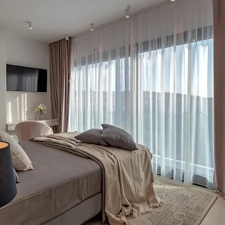 Luxury Indigo With Swimming Pool, Sauna And Jacuzzi In Kanica - Rogoznica Villa Sevid