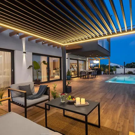 וילה Luxury Indigo With Swimming Pool, Sauna And Jacuzzi In Kanica - Rogoznica *